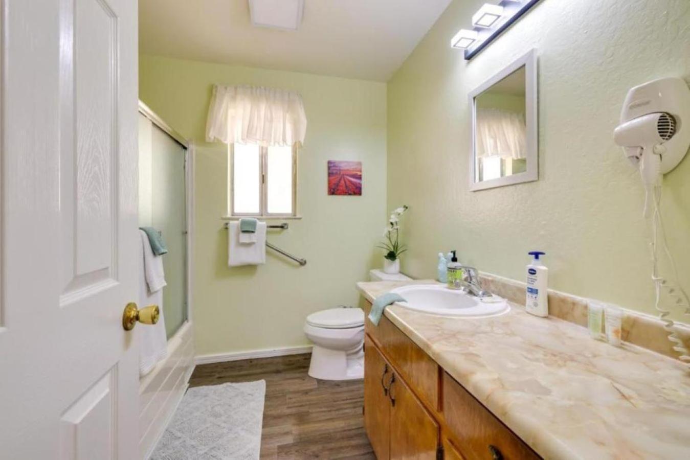 הוילה Tuolumne New! Cozy & Secluded House W/Deck - Near Yosemite! מראה חיצוני תמונה